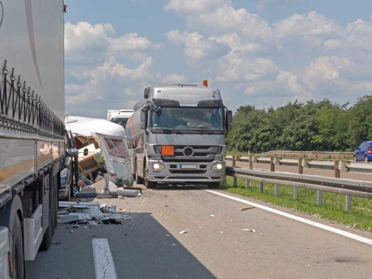 LNR - Truck Accident 3